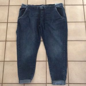 Levi JOGGER denim Jean XLG fits 16-18